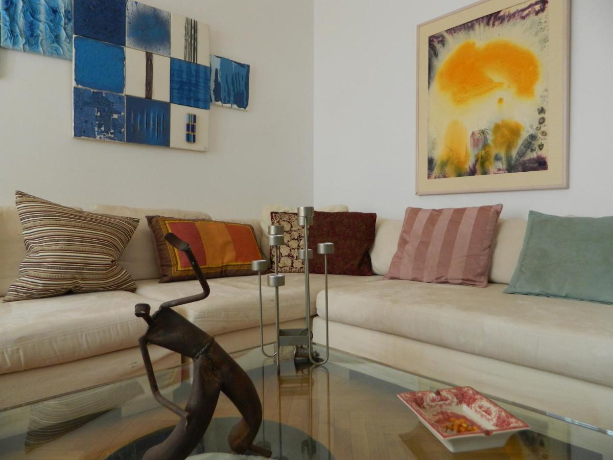 Elegant 3Bd Apartment In Kolonaki Athen Exterior foto
